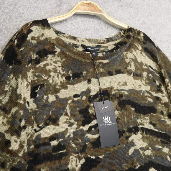 NWT Rock & Republic Womens Army Camo Sweater 1X Boxy Lightweight Grunge Punk - Picture 2 of 13